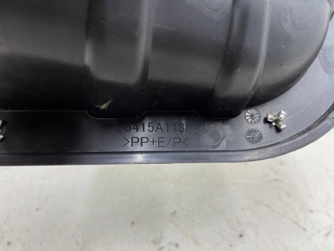 Osłona pod zderzak Mitsubishi Outlander 4 IV 21r.- LEWA tylna osłona podwozia nadkola zderzaka lewy tył 6415a113