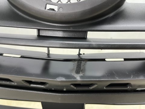 Zderzak przedni Mercedes W910 W907 Sprinter 3 III 18r.- przód A9108850000