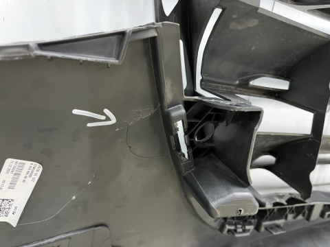 Zderzak przedni Mercedes W910 W907 Sprinter 3 III 18r.- przód A9108850000