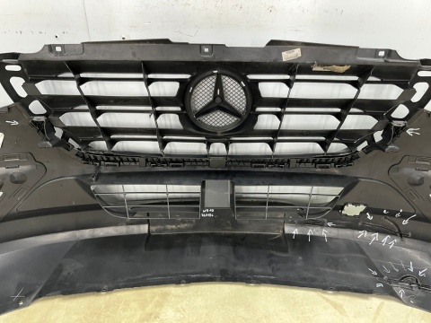 Zderzak przedni Mercedes W910 W907 Sprinter 3 III 18r.- przód A9108850000