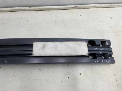 Belka zderzaka Nissan Qashqai III J12 2021r.- tylne wzmocnienie pasa 85030-6ua0a