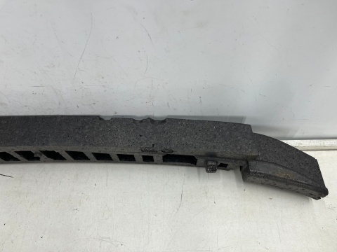 Absorber zderzaka VW Passat B8 14-17r. przednia belka pianka styropian przód 3g0807251