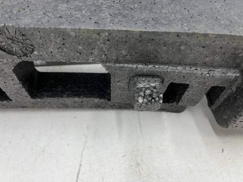 Absorber zderzaka VW Passat B8 14-17r. przednia belka pianka styropian przód 3g0807251