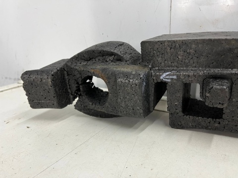 Absorber zderzaka VW Passat B8 14-17r. przednia belka pianka styropian przód 3g0807251