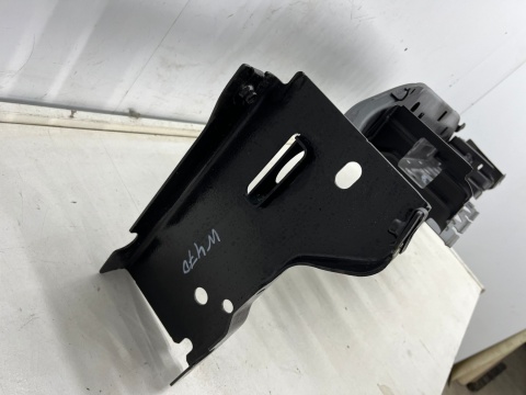 Belka zderzaka Mercedes w470 X-klasa 15-22r. tylne wzmocnienie zderzaka stopień bagażnika belka tył 850105xa1a