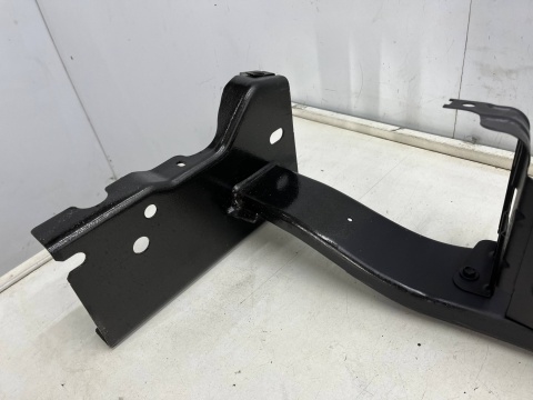 Belka zderzaka Mercedes w470 X-klasa 15-22r. tylne wzmocnienie zderzaka stopień bagażnika belka tył 850105xa1a