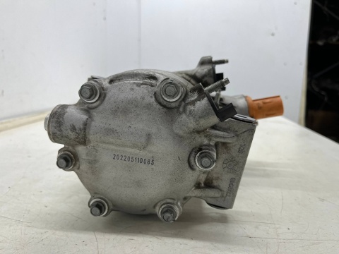 Kompresor klimatyzacji Citroen C4 Jumpy Berlingo Peugeot 208 2008 Partner Combo Corsa Mokka Vivaro 19r.- sprężarka 9847929580