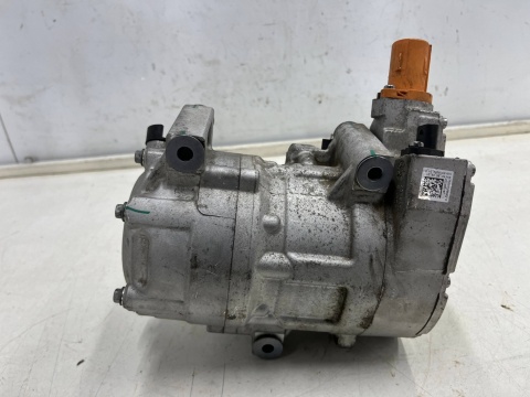 Kompresor klimatyzacji Citroen C4 Jumpy Berlingo Peugeot 208 2008 Partner Combo Corsa Mokka Vivaro 19r.- sprężarka 9847929580