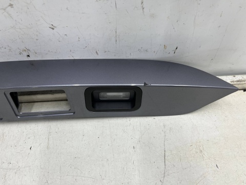 Listwa BYD Seal U 23r.- lampki podświetlenia tablicy blenda nakładka dolna klapy bagażnika na przycisk i kamerę sa3hk-5506110