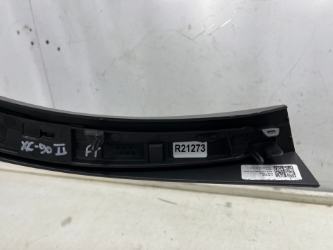 Listwa Volvo XC90 II 14r.- PRAWY tylny rant nadkola błotnika nakładka prawy tył 31378161
