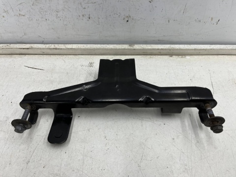 Mocowanie zbiornika Opel Movano B Master III NV400 10r.- łapa zbiornika baku AdBlue 204368917r