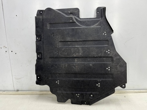 Osłona podwozia BMW M2 G87 23r.- osłona dolna płyta tylna pod zbiornik LEWA oryginalna 8082067