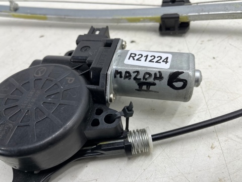 Podnośnik szyb Mazda 6 II GH kombi 07-12r. prawy tylny mechanizm podnoszenia szyb elektryczny prawy tył d6515858x