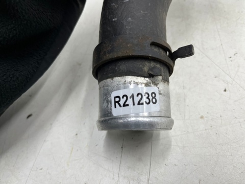 Rura Hyundai Grandeur IV 05-11r. 2.2 CRDi przewód dolotowy intercoolera wąż powietrza z czujnikiem