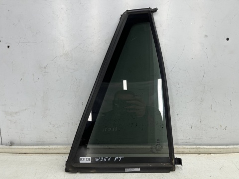 Szyba boczna Mercedes w251 R-klasa 05-14r. prawa tylna z trójkąt drzwi ciemna oryginalna prawy tył a2517301855