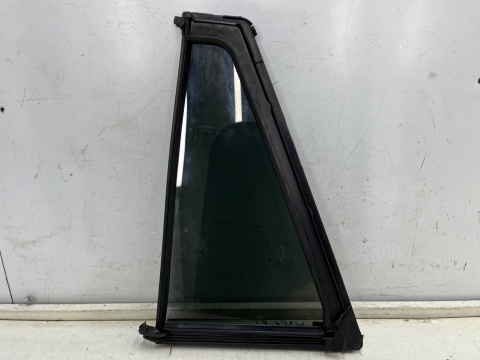Szyba boczna Mercedes w251 R-klasa 05-14r. prawa tylna z trójkąt drzwi ciemna oryginalna prawy tył a2517301855