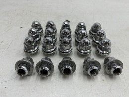 Nakrętki do felg aluminiowych Mitsubishi Kia Hyundai Toyota Lexus Mazda M12x1,5 ŁEB PŁASKI 37mm. do kół 20 sztuk na klucz 21