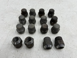 Nakrętki do felg alumiowych Mitsubishi Kia Hyundai Toyota Lexus Mazda M12x1,5 Stożkowe długość 29mm. do kół 16 sztuk klucz 21