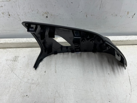 Obudowa lusterka Porsche 911 VIII Porsche 992 Carrera Taycan 19r.- NOWA prawa DOLNA obudowa osłona lusterka zewnętrznego