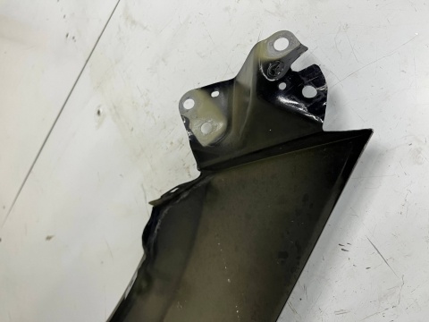 Błotnik Mazda 3 III BM 13-18r. prawy przedni prawy przód 