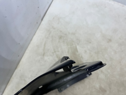 Błotnik VW Caddy 3 III 15-20r. Lift lewy przedni lewy przód 