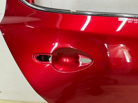 Drzwi Mazda 3 III BM 13-18r. Sedan prawe tylne prawy tył B45A72010