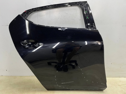 Drzwi Mazda 3 IV BP 19r. HB Hatchback prawe tylne prawy tył BDMT72010