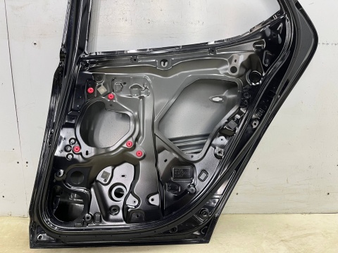 Drzwi Mazda 3 IV BP 19r. HB Hatchback prawe tylne prawy tył BDMT72010