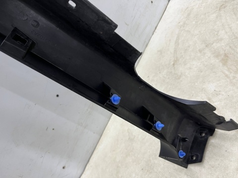 Nakładka progu Renault Scenic 4 IV 16-22r. prawa listwa progowa zewnętrzna próg 764260212r