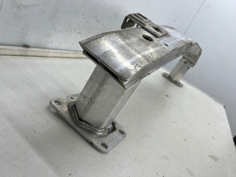 Belka zderzaka Opel Astra L Peugeot 308 III 21r.- przednie wzmocnienie belka zderzaka przód 9835954880 9839643180