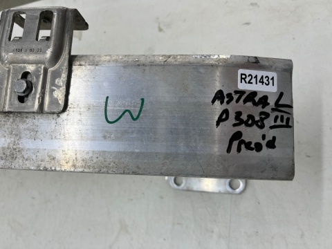 Belka zderzaka Opel Astra L Peugeot 308 III 21r.- przednie wzmocnienie belka zderzaka przód 9835954880 9839643180