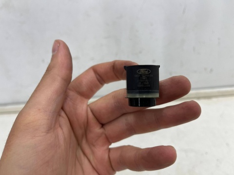 Czujniki PDC Ford C-max Fiesta Focus Glaxy Kuga Mondeo S-max Connect Custom NOWY czujnik cofania parkowania PDC gk2t-15k859-ea