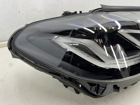 Lampa reflektor BMW 5 G30 G31 LCI LIFT 20-24r. prawa przednia FULL LED Adaptive Europa BLACK czarna ShadowLine oryginal 8082656