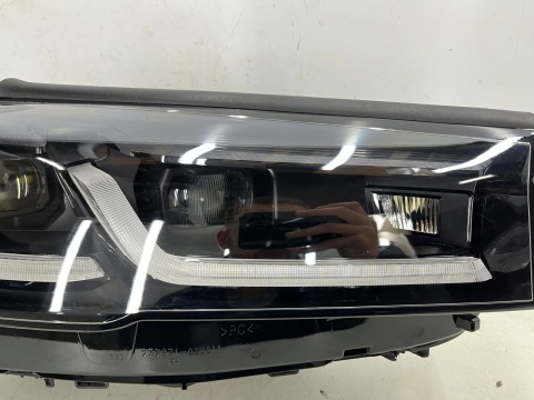 Lampa reflektor BMW 5 G30 G31 LCI LIFT 20-24r. prawa przednia FULL LED Adaptive Europa BLACK czarna ShadowLine oryginal 8082656