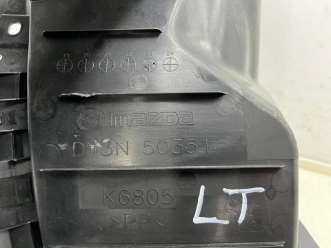 Nadkole Mazda 2 III DJ DL LIFT 19r.- lewe tylne osłona ORYGINAL lewy tył d43n50351