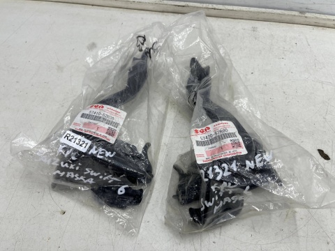 Zawias maski Suzuki Swift 6 VI MK8 17-24r. NOWE zawiasy pokrywy silnika lewy prawy komplet 57410-52r00 57420-52r00