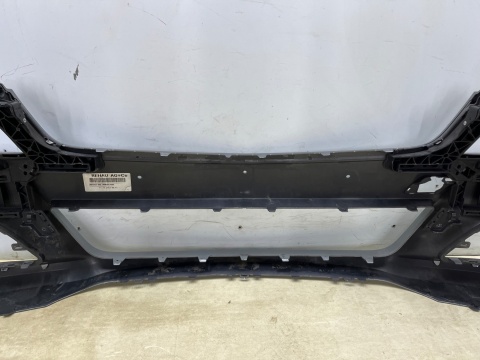 Zderzak przedni Mercedes W204 C-Klasa 11-14r. Lift przód 6XPDC A2048805547