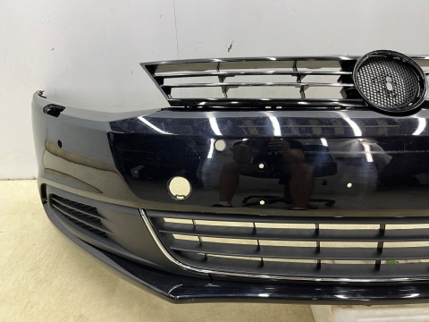 Zderzak przedni VW Jetta 6 VI 10-14r. Przedlift przód 4XPDC 5C6807221B