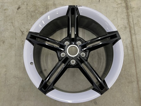 Felga Porsche Taycan 9,5jx21 H2 ET60 5x130 pojedyncza sztuka 21 cali oryginalna 9j1601025aa