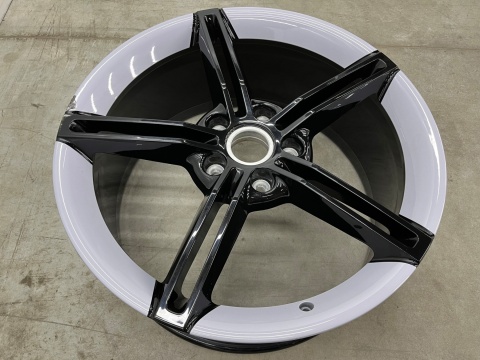 Felga Porsche Taycan 9,5jx21 H2 ET60 5x130 pojedyncza sztuka 21 cali oryginalna 9j1601025aa