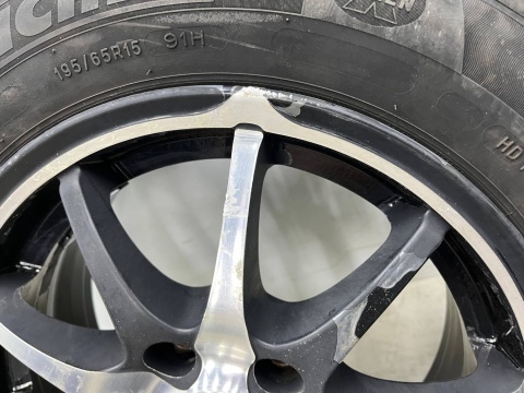 Felga VW Volkswagen Skoda Seat Audi 15 cali 6,5jx15 ET48 5x112 felgi aluminiowe koła z oponami letnimi 195/65/15 Michelin