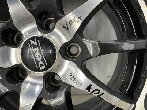 Felga VW Volkswagen Skoda Seat Audi 15 cali 6,5jx15 ET48 5x112 felgi aluminiowe koła z oponami letnimi 195/65/15 Michelin