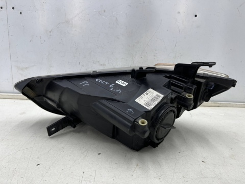 Lampa reflektor Mitsubishi Colt 6 VI Z30 LIFT 08-12r. PRAWA przednia ORYGINALNA prawy przód EUROPA 8301b180