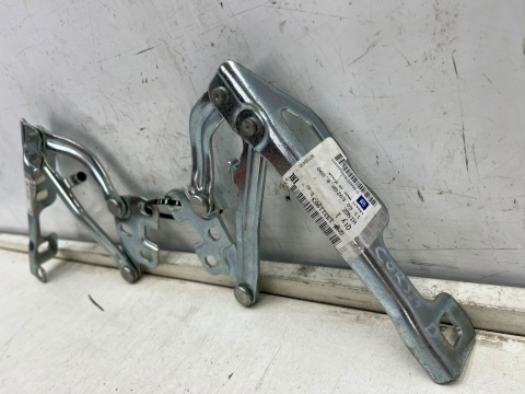 Zawias maski Opel Corsa D 06-14r. NOWE oryginalne zawiasy pokrywy silnika lewy prawy komplet 13311902 13311903