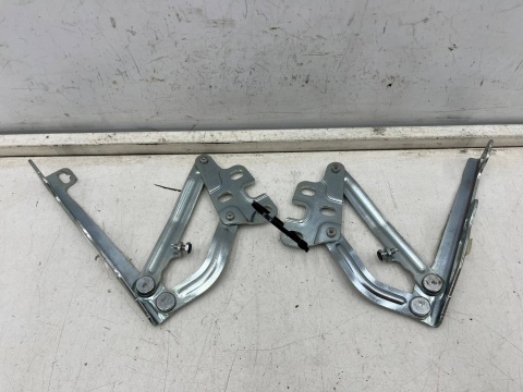 Zawias maski Opel Corsa D 06-14r. NOWE oryginalne zawiasy pokrywy silnika lewy prawy komplet 13311902 13311903