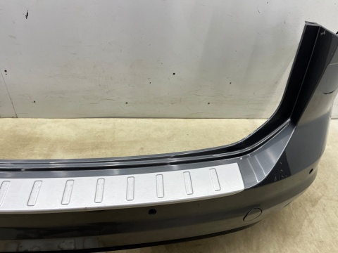 Zderzak tylny VW Touran 2 II 15r.- tył 4XPDC 5TA807421A