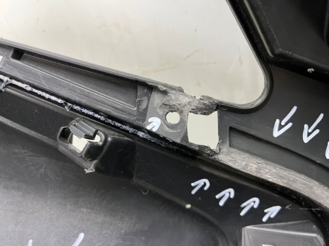 Zderzak przedni Mitsubishi Space Star 19r.- przód 6400J973ZZ