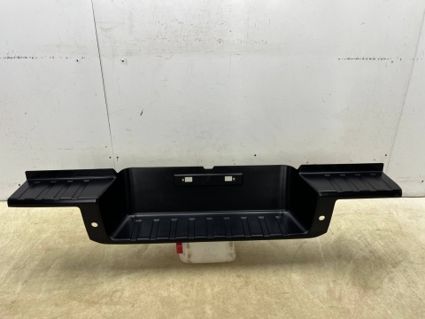 Zderzak tylny Isuzu D-Max D Max Mazda BT-50 BT 50 III 3 20r.- nakładka zderzaka 8983938280