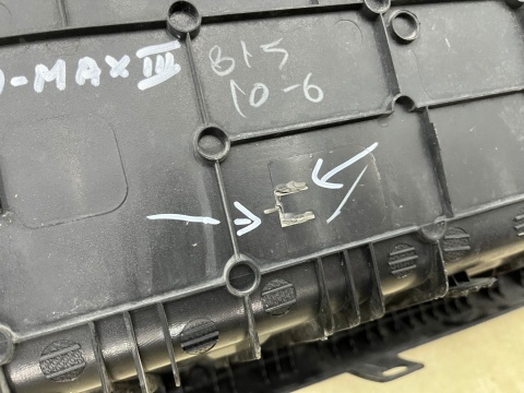 Zderzak tylny Isuzu D-Max D Max Mazda BT-50 BT 50 III 3 20r.- nakładka zderzaka 8983938280