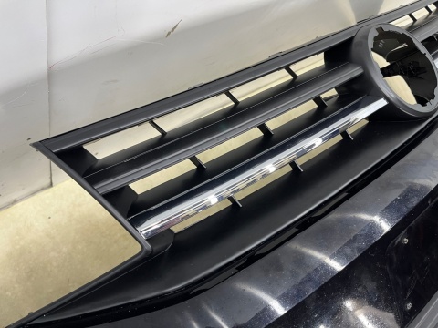 Zderzak przedni VW Caddy 3 III 15-20r. Lift przód 2K5807221K